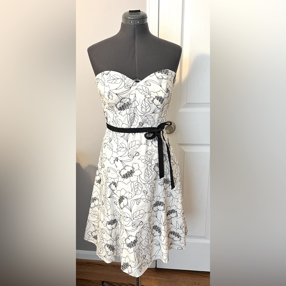White House Black Market A-line dress.